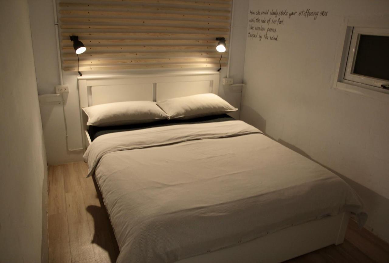 Ruifang Yi Hostel New Taipei City Exterior foto